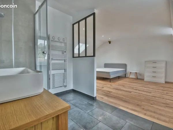 Belle maison rénovée en plein centre de Nogent-Le-Roi