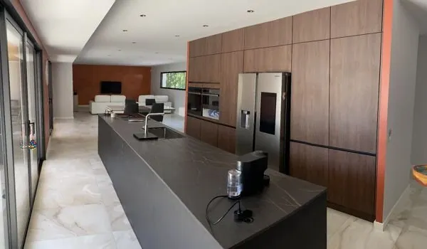 Maison 6 pièces 180 m²