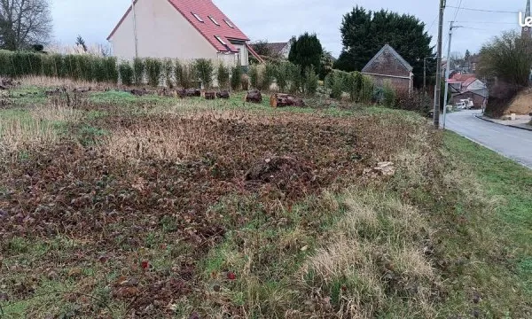 Terrain 611 m² Lamotte-Warfusée