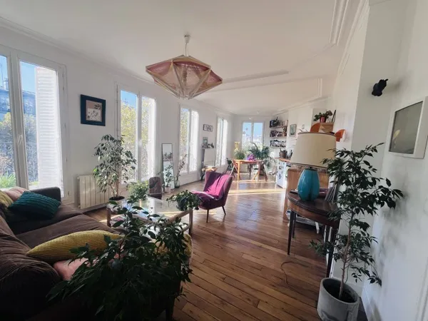 Vends appartement 56m² Paris 18ème