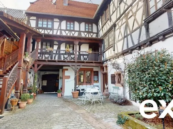 ENSEMBLE IMMOBILIER D'EXCEPTION AU COEUR DE WISSEMBOURG