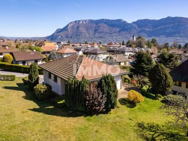 Maison de plain-pied 5 pièces 122 m²