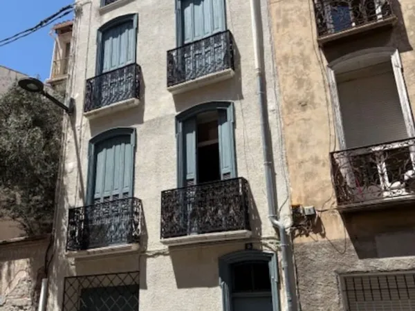 Immeuble de rapport - 05 lots - Surface hab 202m² - Bon état - Perpignan