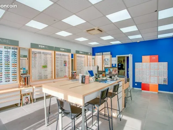 Magasin optique clé en main - idéal 1ère installation - aucun travaux à prévoir