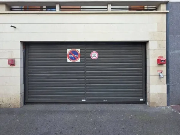 Parking 12 m²