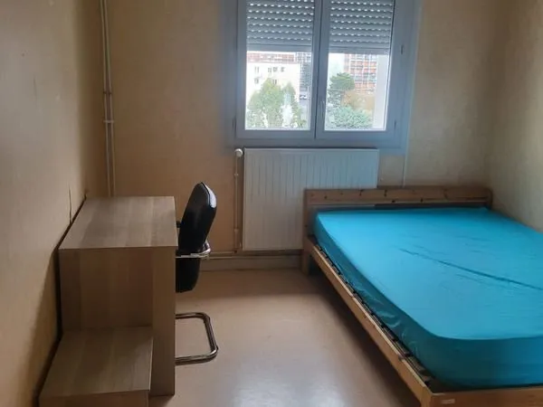 Chambre meublée à louer