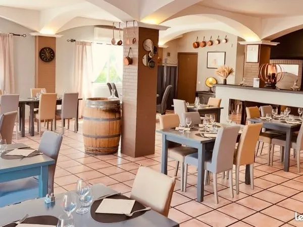 Restaurant excellent emplacement