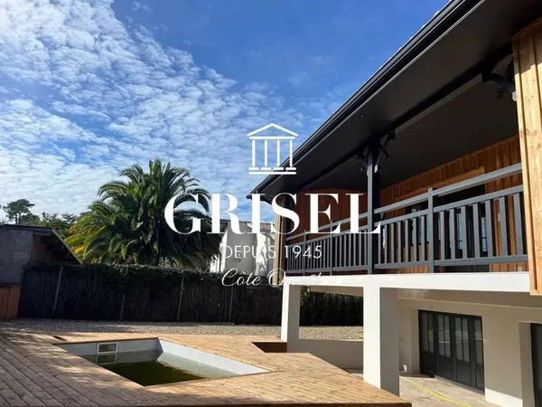 Maison de luxe 7 pièces 125 m²