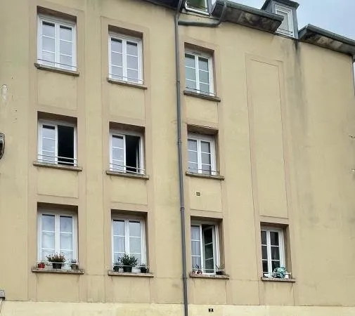 IMMEUBLE DE RAPPORT ELBEUF - 6 pièce(s) - 170 m2