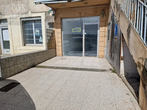 Local commercial 2 pièces 60 m²