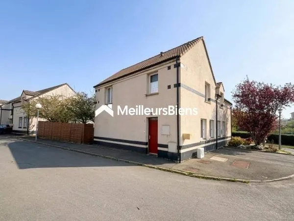 Maison 4 pièces/garage secteur Louvière