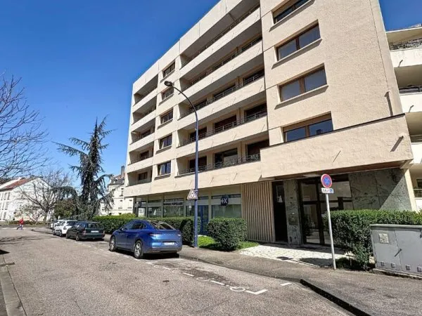 Appartement F1/Balcon/Proche gare