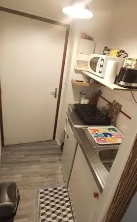 Studio 1 pièce 17 m²