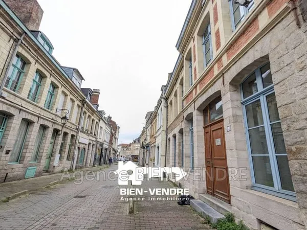 Immeuble de rapport 4 pièces 74 m²