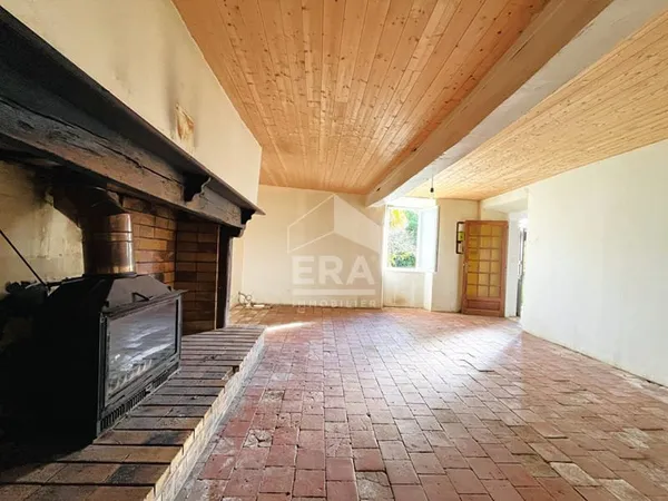 A vendre maison sur la commune d'Haget avec grand terrain