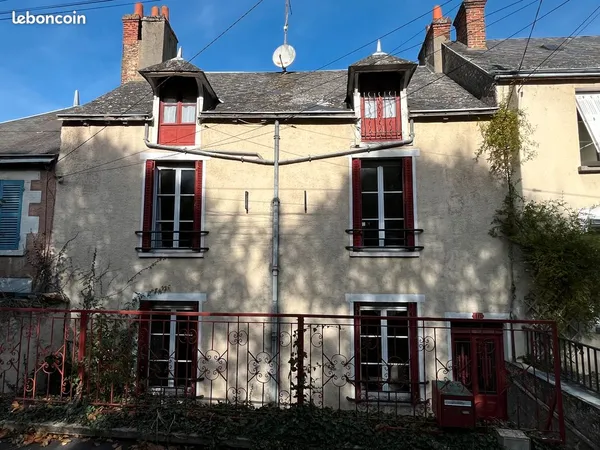 Maison 6 pièces 143 m² avec jardin - Pithiviers
