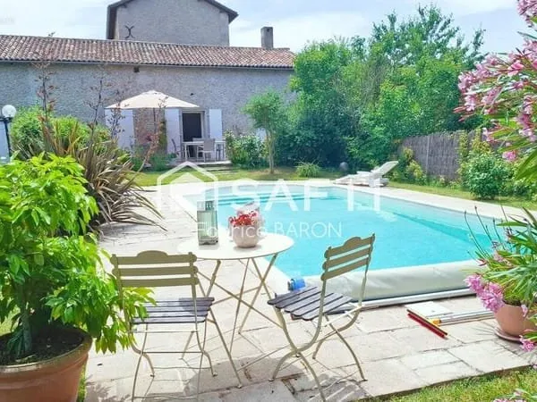 Maison 7 pièces 185 m²