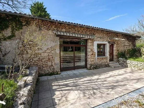 Maison 5 pièces 180 m²