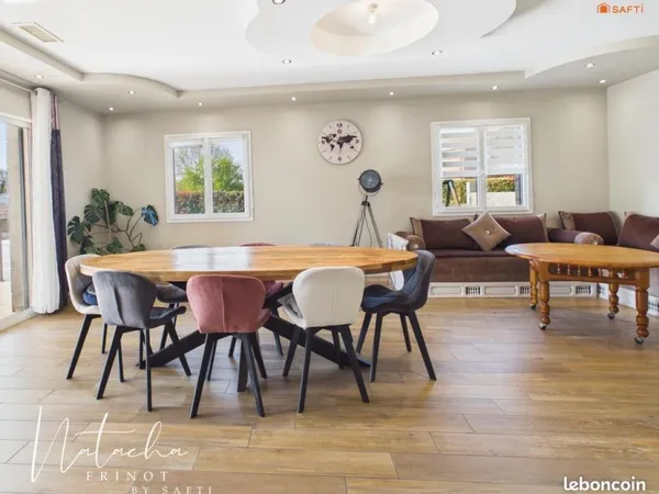 Maison 5 pièces 125 m²