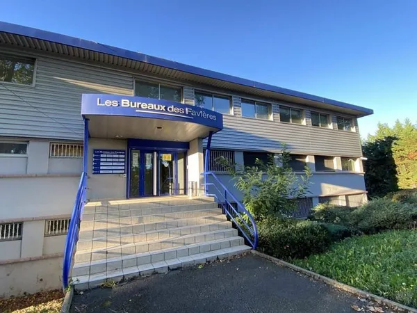 Bureaux 102 m²