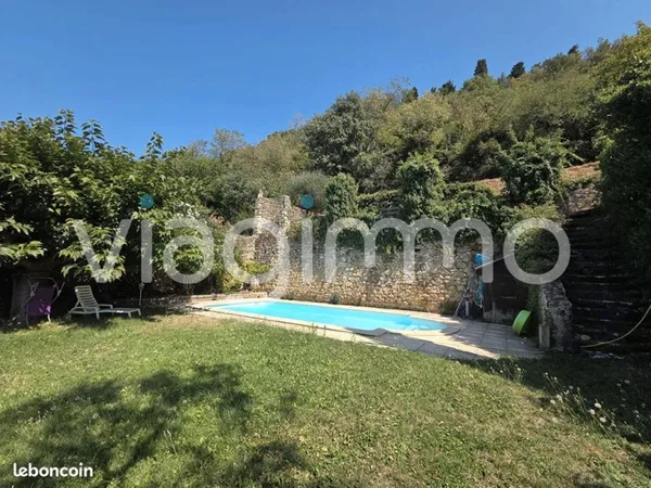Maison de ville en viager 5 pièces 175 m²