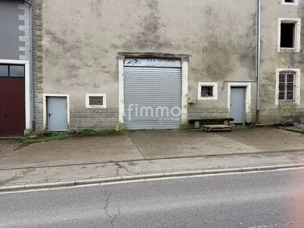 Maison 1 pièce 250 m²