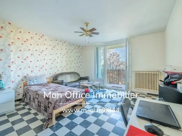 Référence : 6344-MCO - Exclusivité Appartement 1/2 pièces d'une surface de 35 m2 au dernier étage pl
