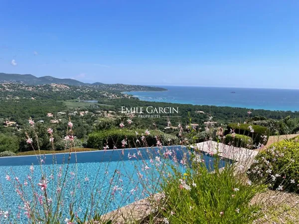 Demeure de prestige à louer à Pinarello, proche Porto-Vecchio