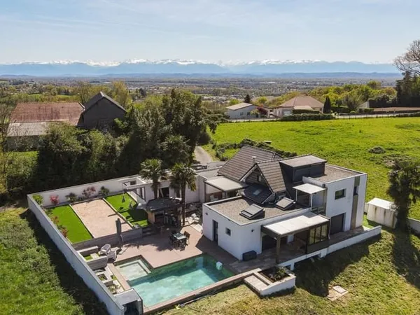 Maison 4 pièces 166 m²