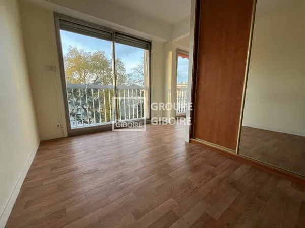 A VENDRE - GROUPE GIBOIRE - APPARTEMENT T1 RESIDENCE SENIOR ENTRE SAINT-FELIX ET ZOLA