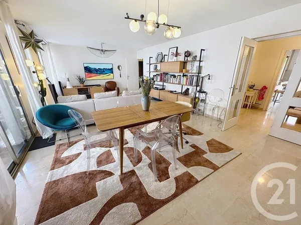 Appartement 4 pièces 112 m²