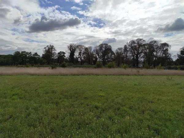 Terrain 426 m²