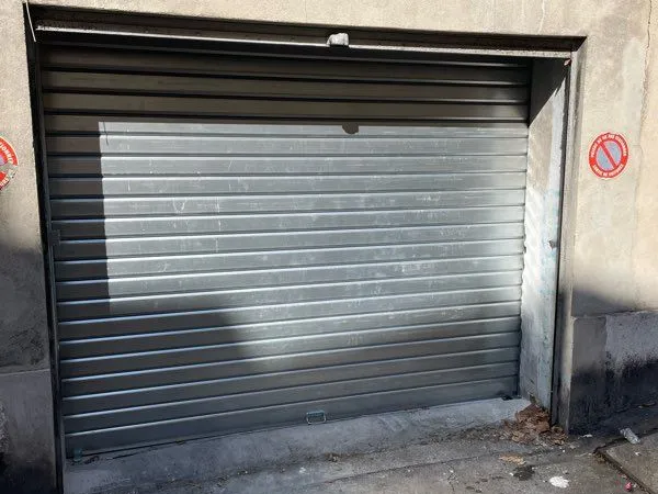 Local / Garage