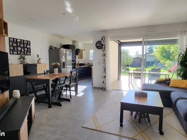 Entre forêt et ville : Maison contemporaine au calme de Cerillan