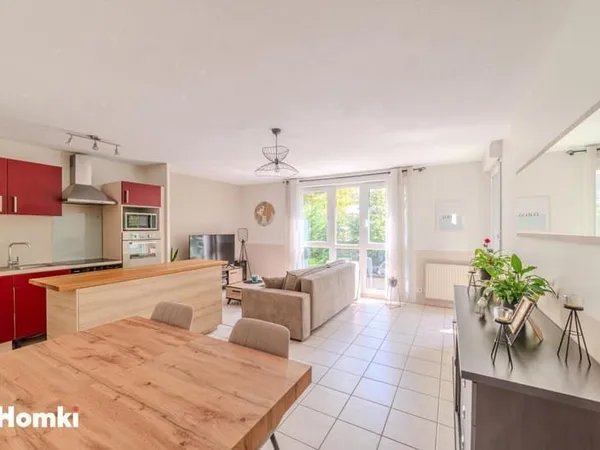 Appartement T4 de 68 m2 à Villeurbanne 69100, Rue du 8 Mai 1945