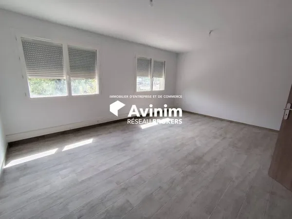 Bureaux 106 m²