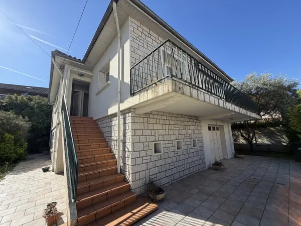 Maison 4 pièces 138 m²