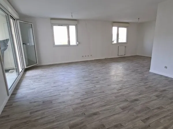 APPARTEMENT : 16 A RUE BLAVIER - T6