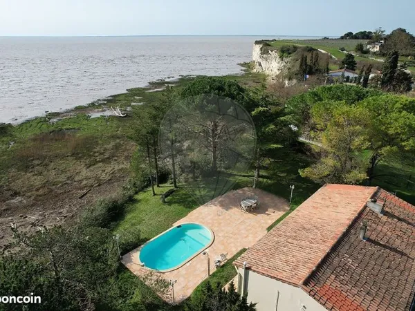Maison 6 pièces 157 m²