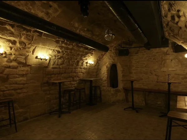 Affaire à saisir - emplacement n°1 Paris 6e