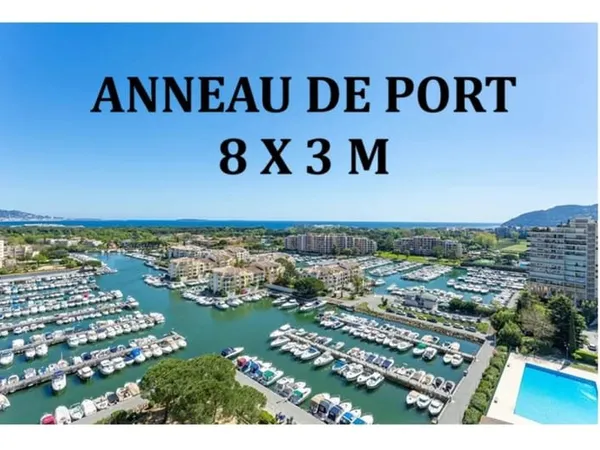 PLACE DE PORT 8 X3 M A LOUER