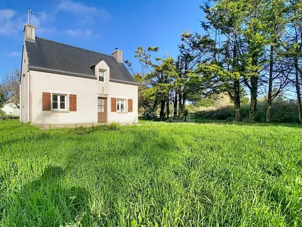 Maison au calme sur un terrain de 1000 m2
