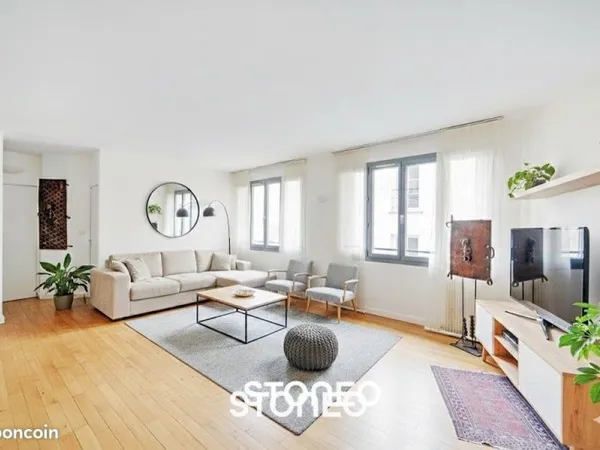 Bureau 68 m²