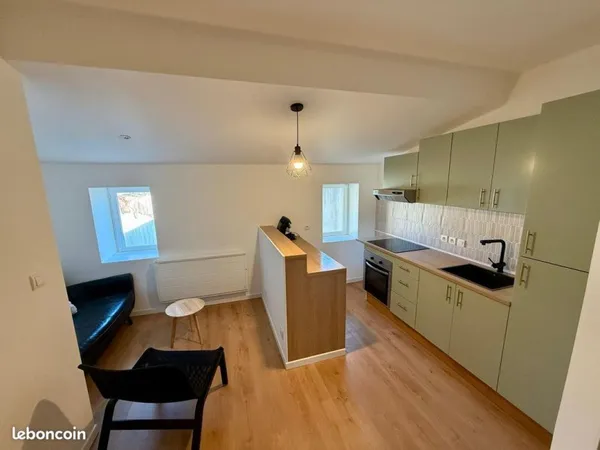 Appartement moderne meublé hyper centre