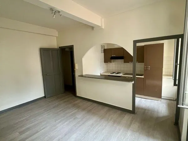 Appartement location à Crest ( Studio )