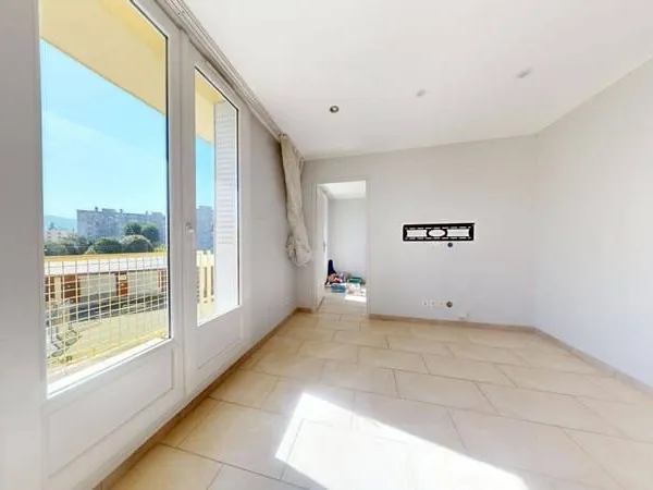 Appartement 4 pièces 67 m²