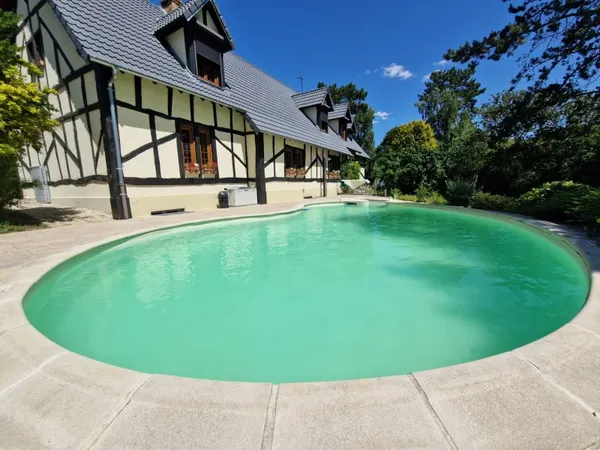 Maison 7 pièces 207 m²