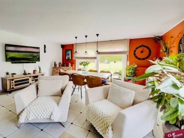 Maison 8 pièces 144 m²