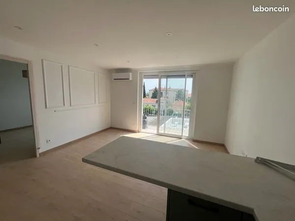 Appartement en location 50m² rénové intégralement