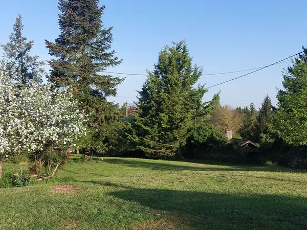 Terrain 1 000m² Leyrieu